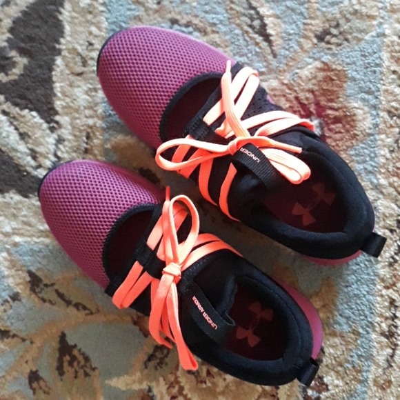 7x*Host Pick*Under Armour Breathe Sola shoes - Picture 5 of 8